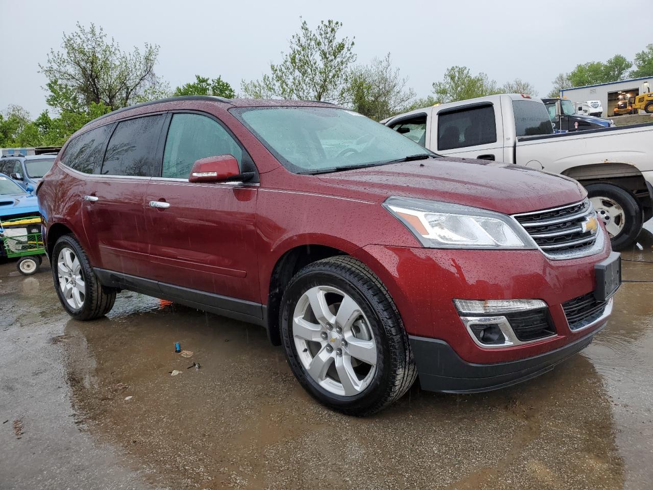 1GNKRGKD8HJ323832 2017 Chevrolet Traverse Lt