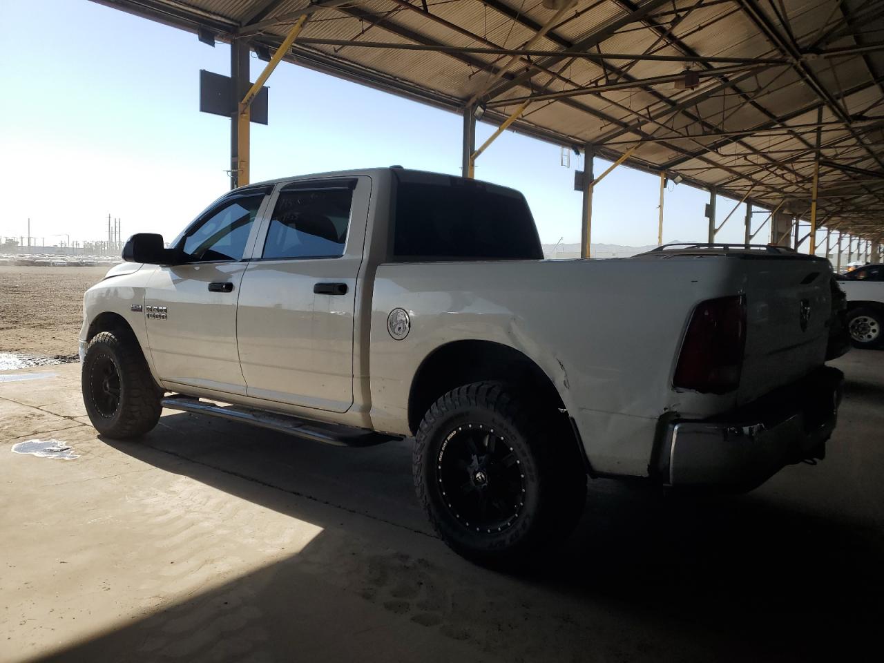 1C6RR7KT1ES169735 2014 Ram 1500 St