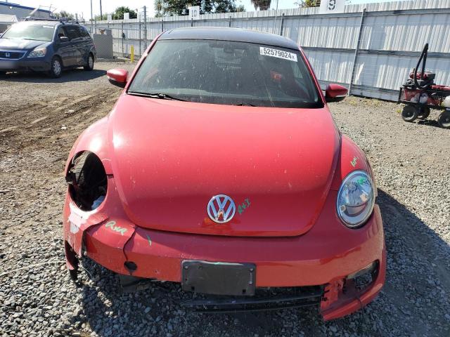 2016 VOLKSWAGEN BEETLE SE - 3VWJ17AT5GM632144