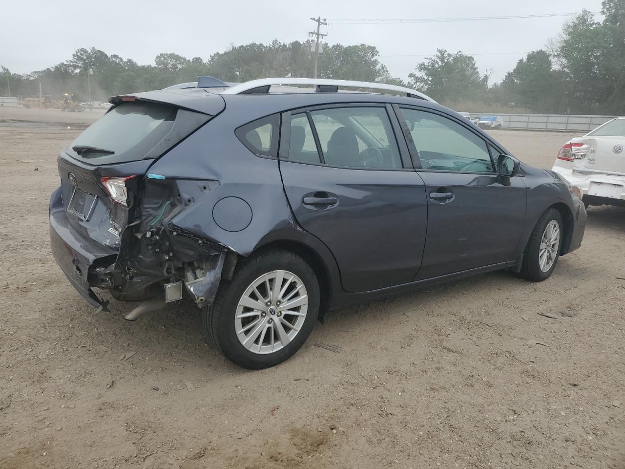 2017 Subaru Impreza Premium Plus vin: 4S3GTAD67H3706452