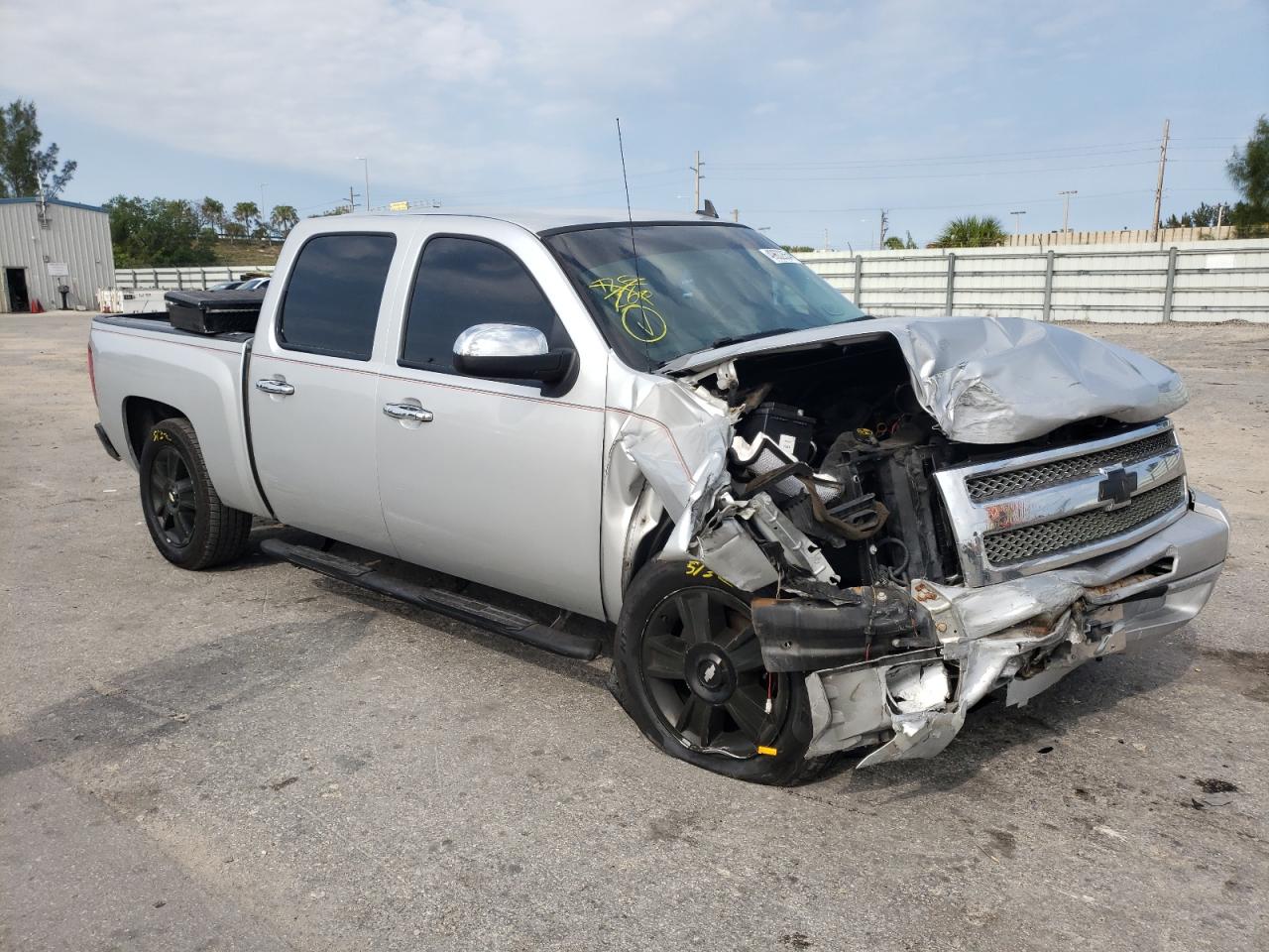 2013 Chevrolet Silverado C1500 Lt vin: 3GCPCSE05DG223212