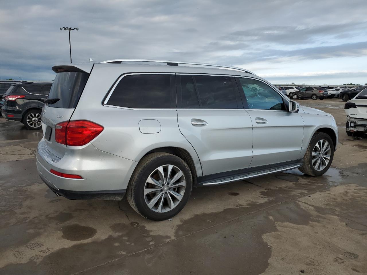 2016 Mercedes-Benz Gl 450 4Matic vin: 4JGDF6EE2GA686825