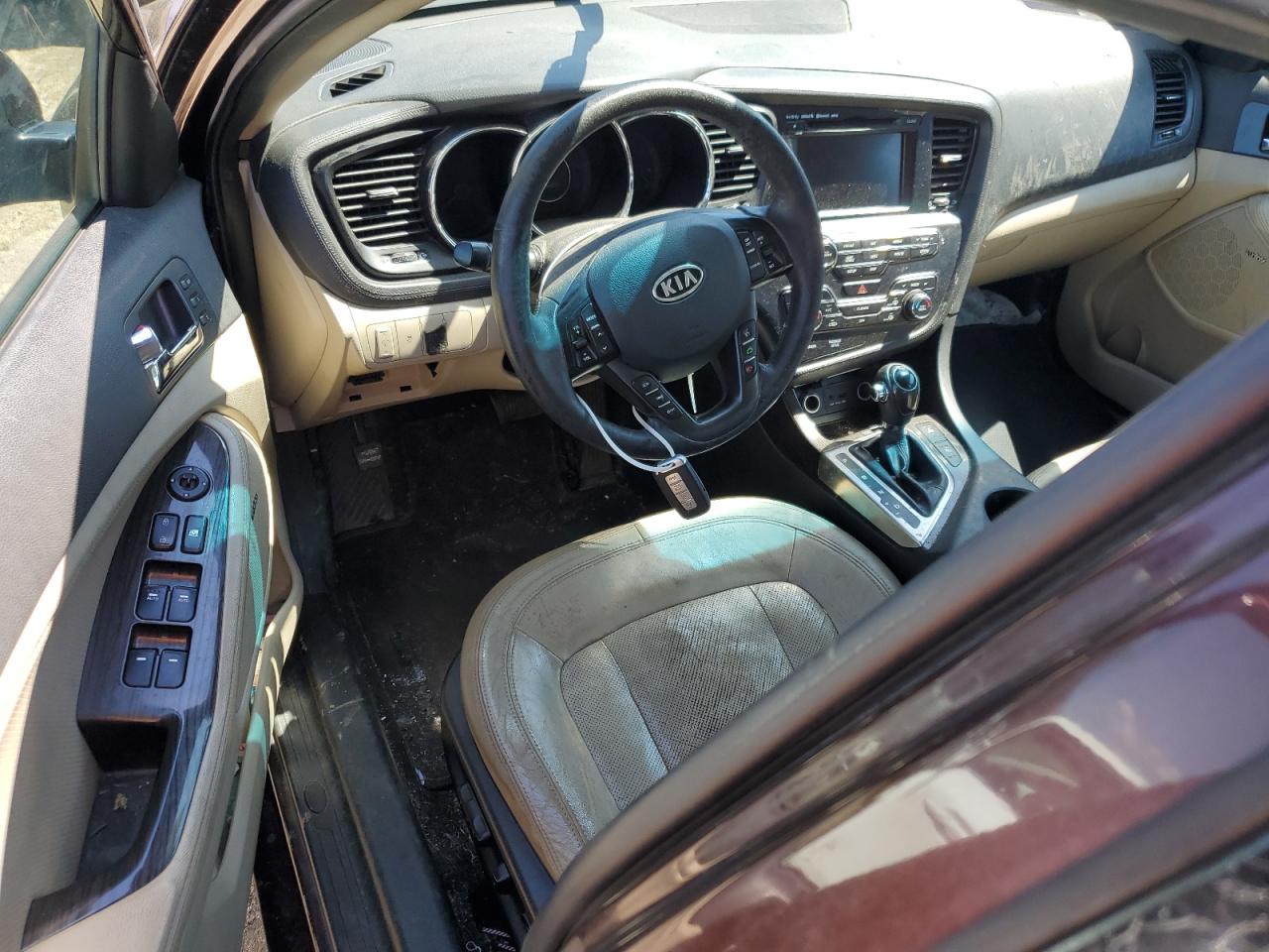 KNAGN4A74B5120924 2011 Kia Optima Ex