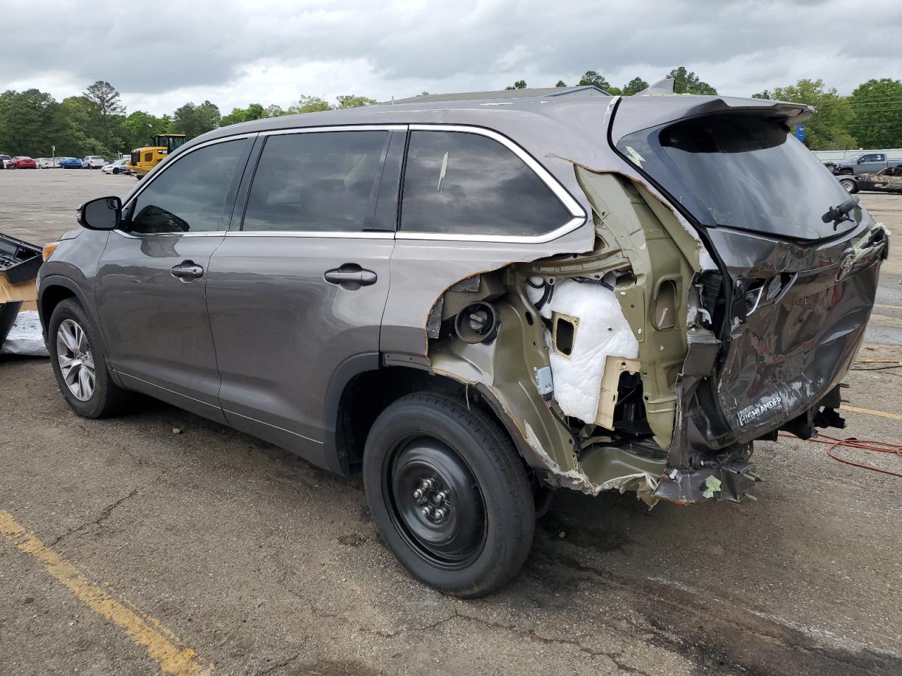 2016 Toyota Highlander Le vin: 5TDZKRFH7GS166655