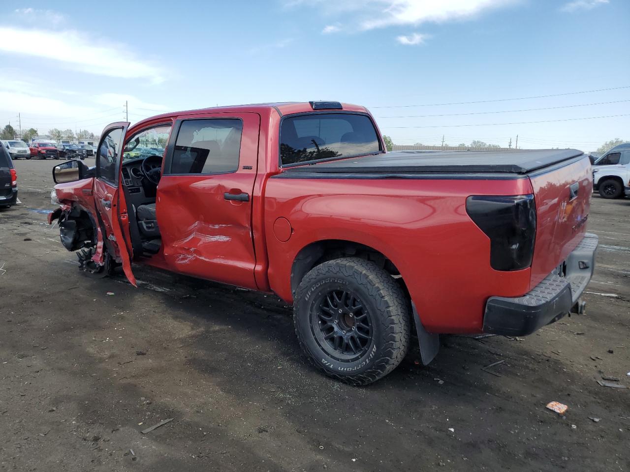 5TFDY5F17BX163259 2011 Toyota Tundra Crewmax Sr5