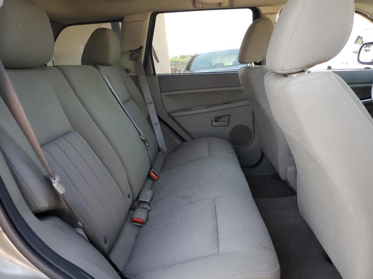 1J4GS48K85C664973 2005 Jeep Grand Cherokee Laredo