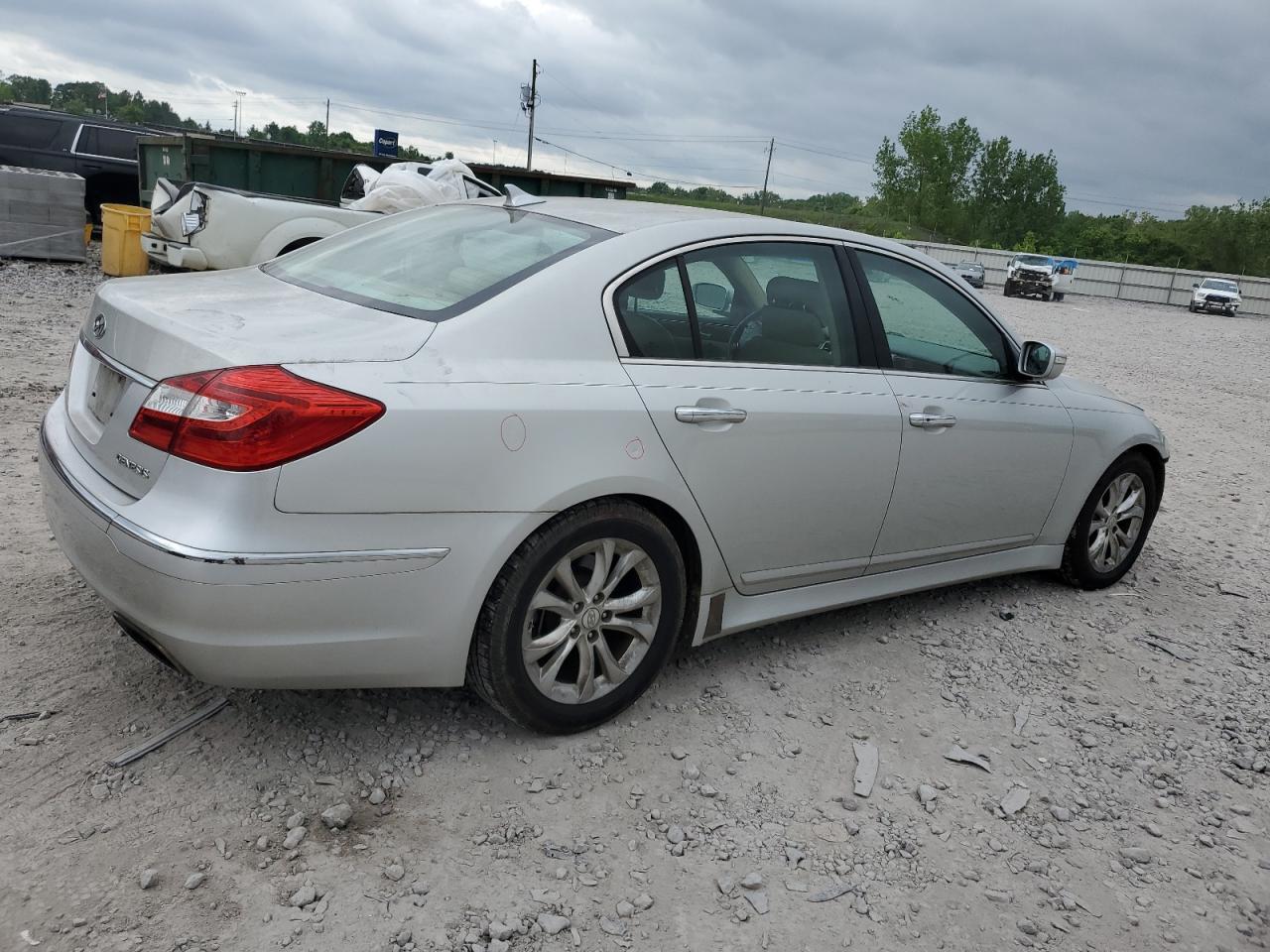 2012 Hyundai Genesis 3.8L vin: KMHGC4DDXCU176413