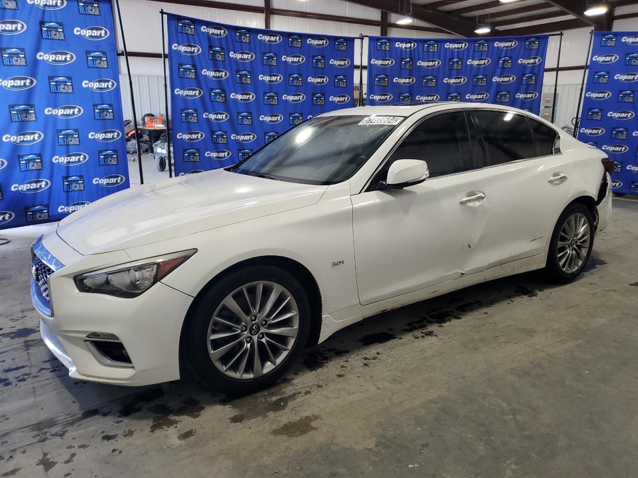 JN1EV7APXJM352902 2018 Infiniti Q50 Luxe