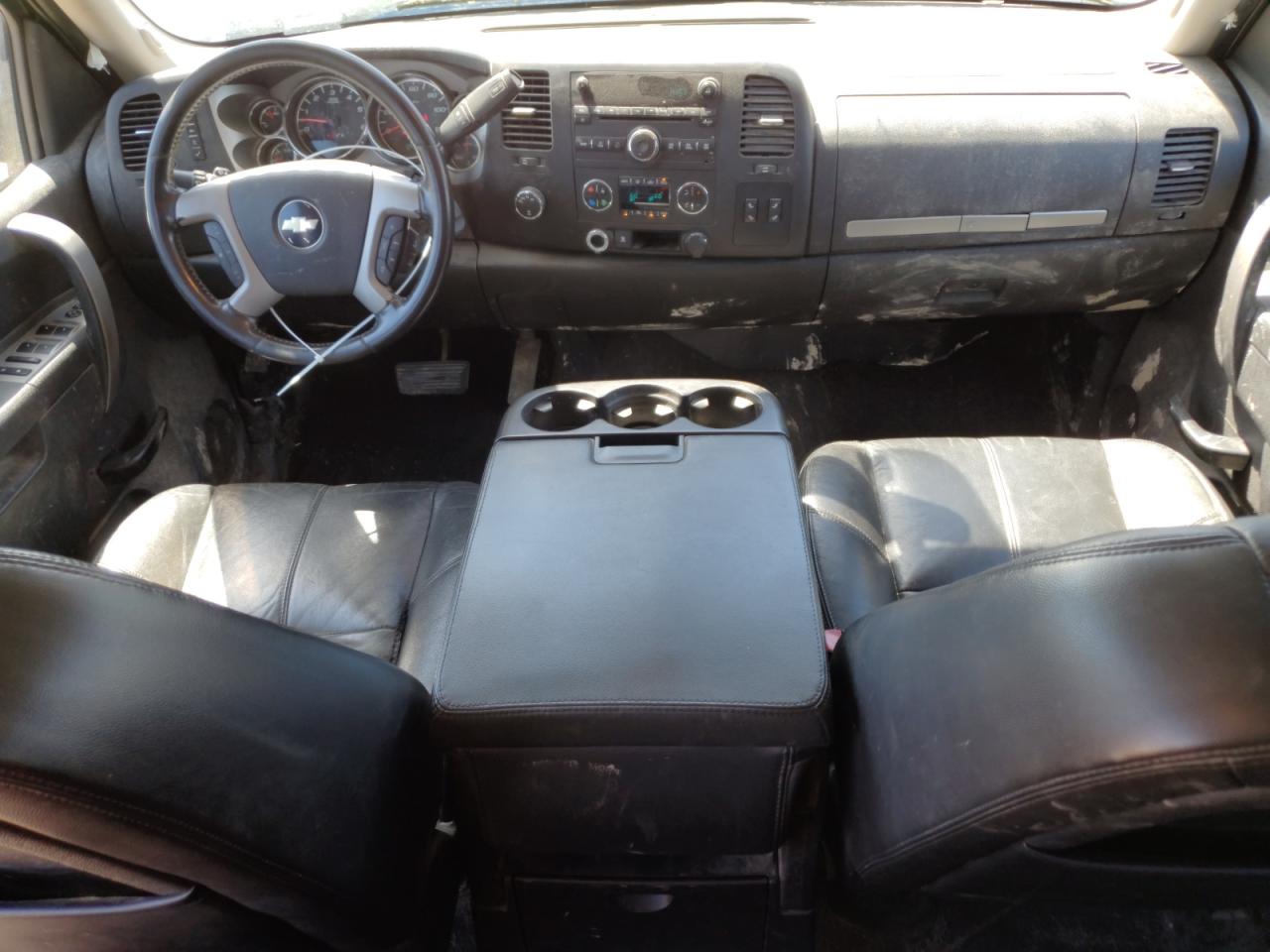 3GCRKSE33AG189157 2010 Chevrolet Silverado K1500 Lt