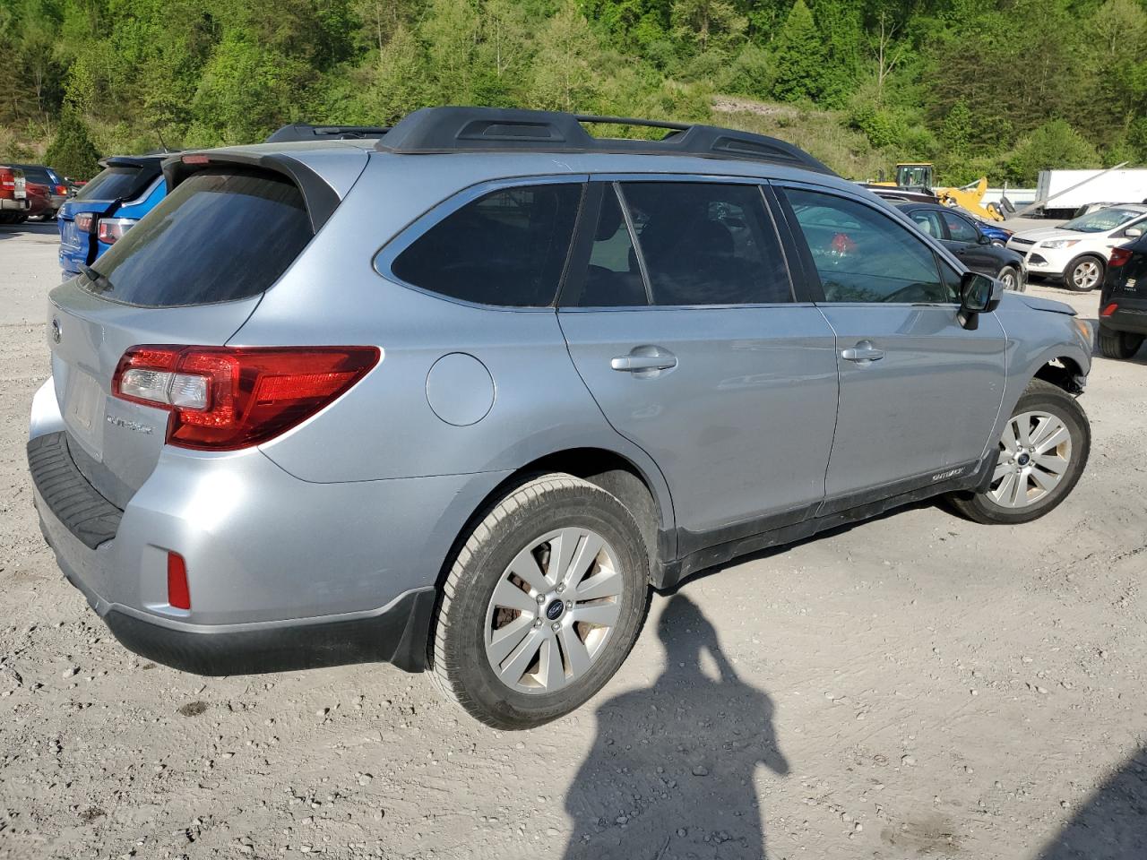 2015 Subaru Outback 2.5I Premium vin: 4S4BSBDC8F3283186