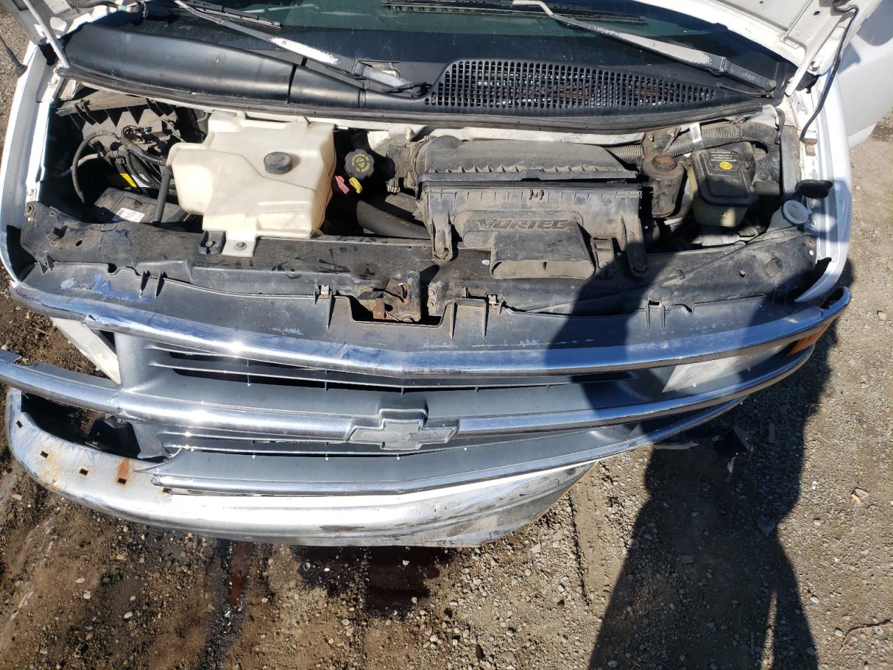 1GCFG15W3Y1172490 2000 Chevrolet Express G1500