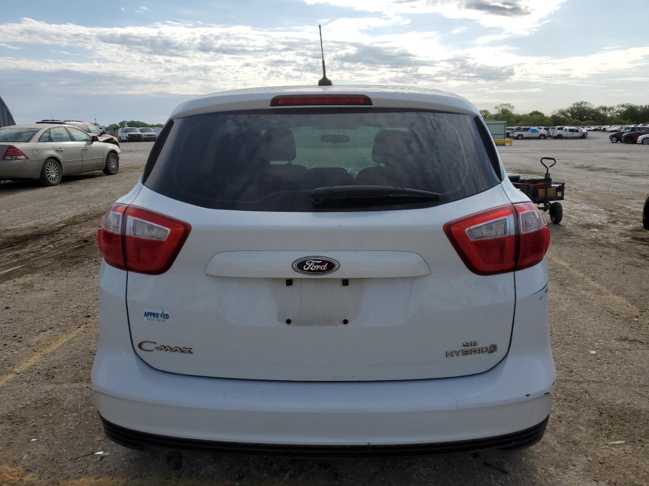 1FADP5AU3GL102709 2016 Ford C-Max Se