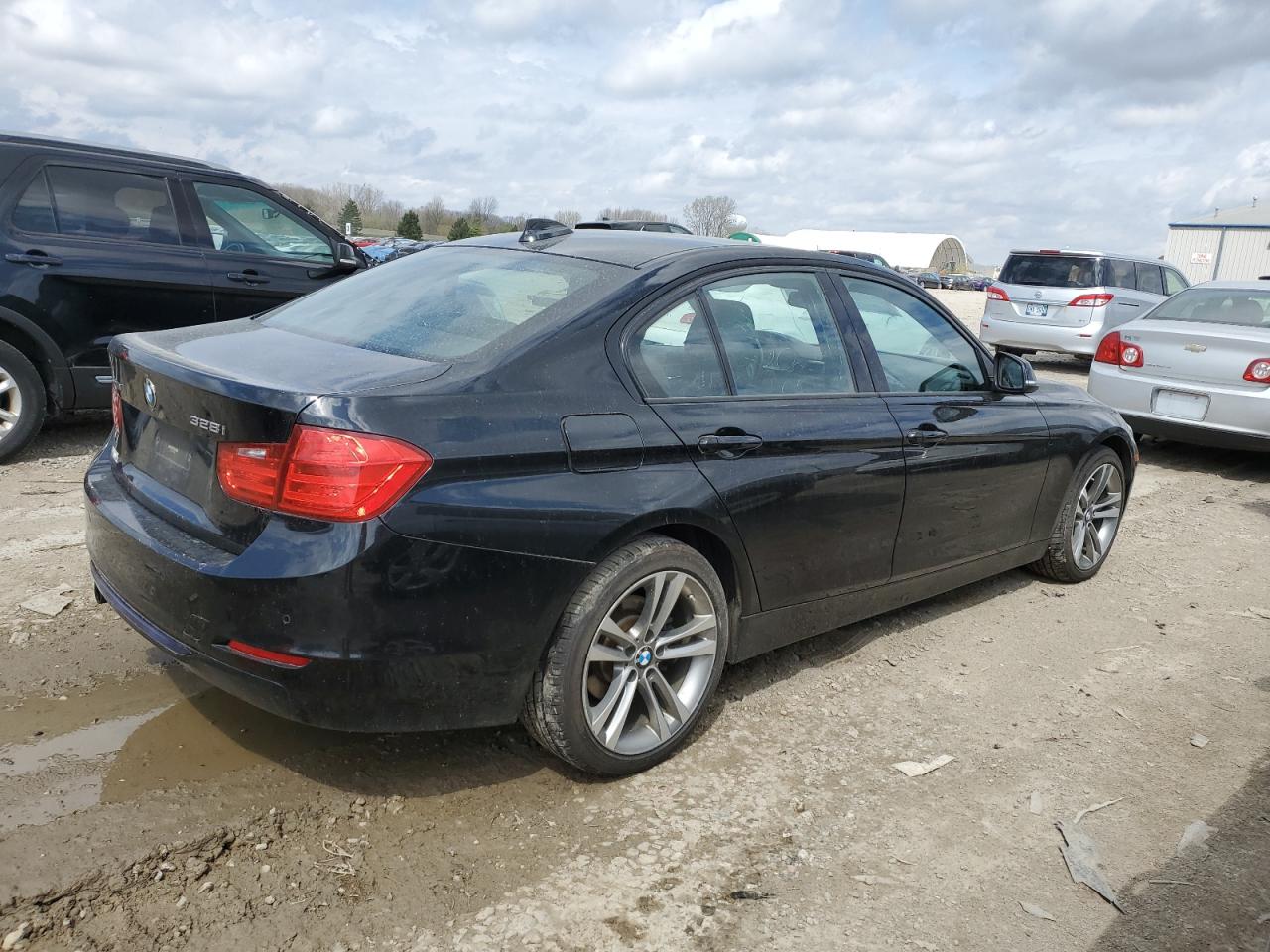 WBA3B3C57FF547933 2015 BMW 328 Xi