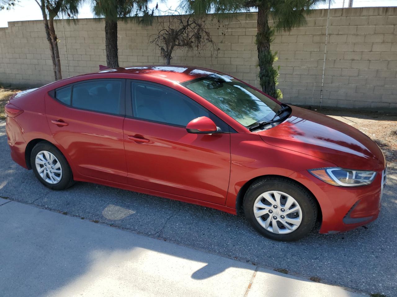 2017 Hyundai Elantra Se vin: KMHD74LF5HU328566