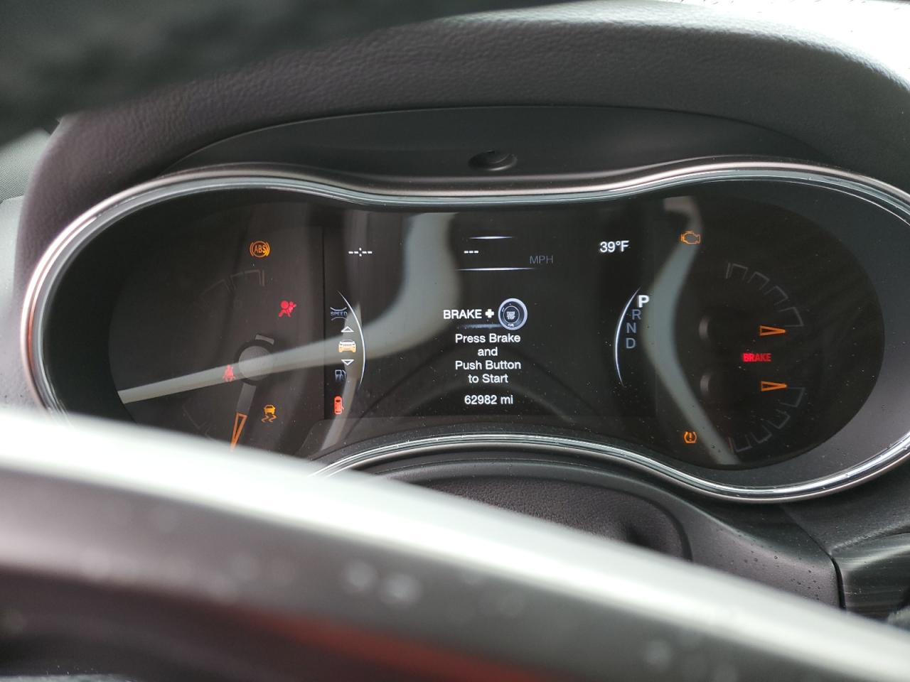 1C4RJFAG8LC359831 2020 Jeep Grand Cherokee Laredo