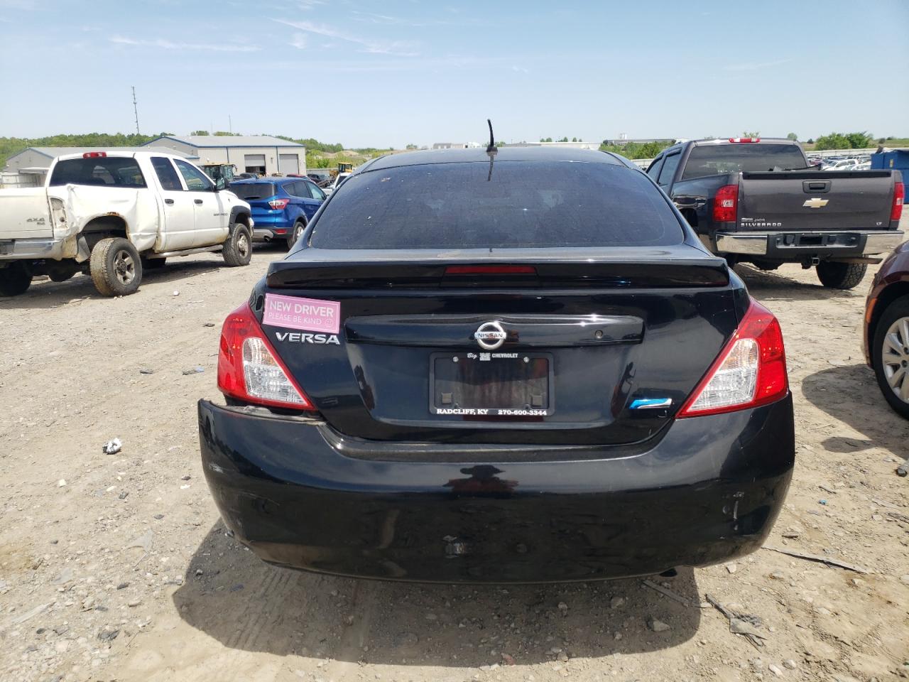 3N1CN7AP6EL865037 2014 Nissan Versa S