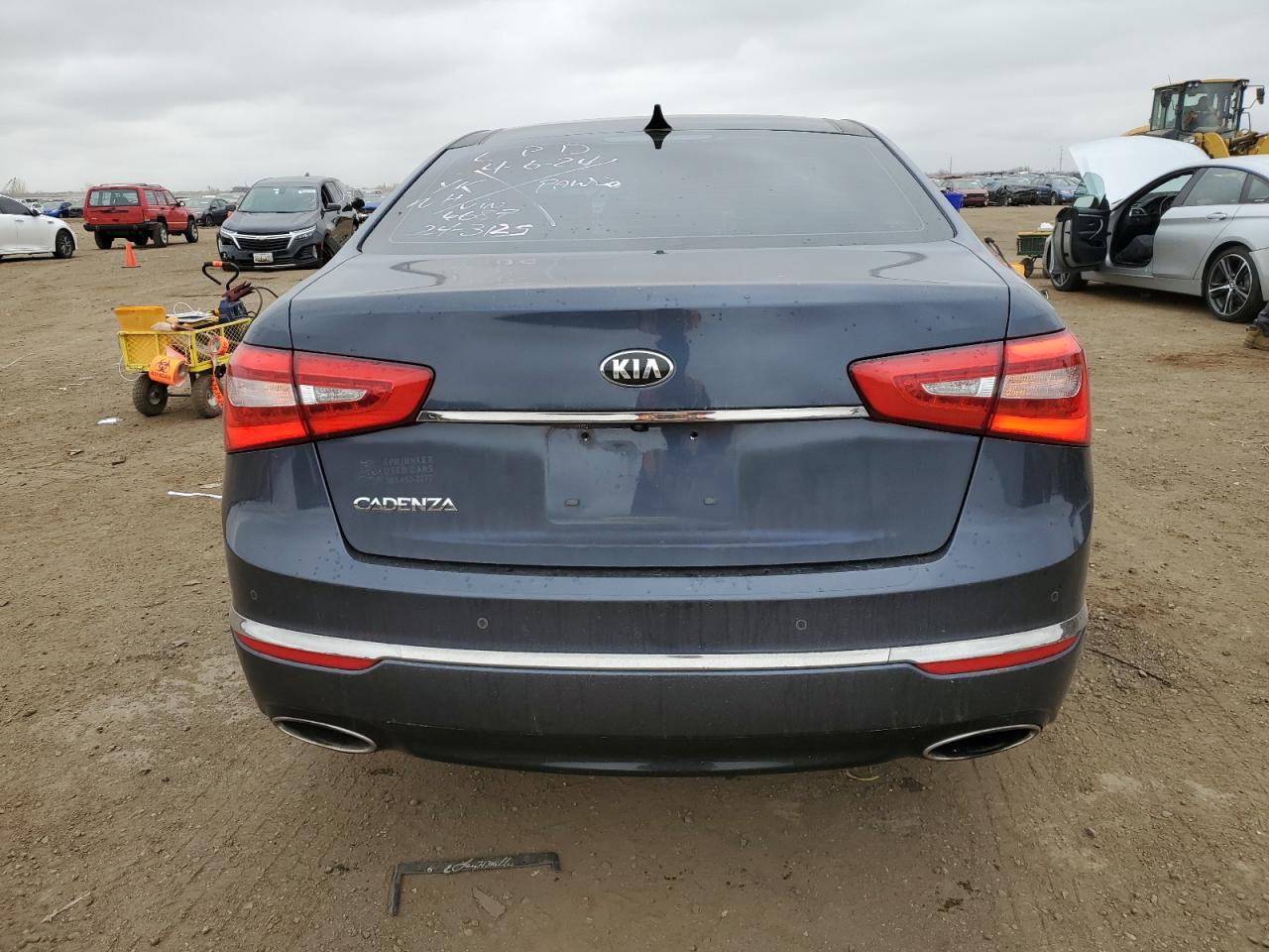 KNALN4D7XF5176687 2015 Kia Cadenza Premium