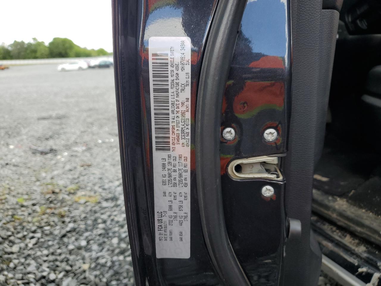 3C63RRML4JG310961 2018 Ram 3500 Laramie