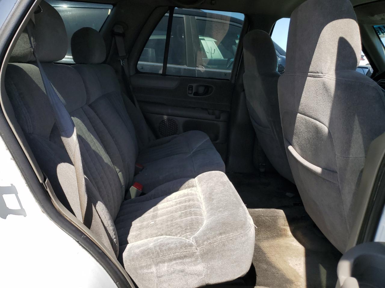 1GNCS13W7Y2308951 2000 Chevrolet Blazer