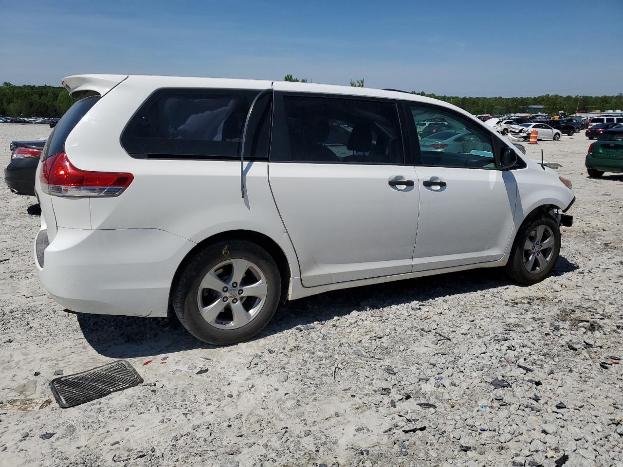 5TDZK3DC2CS241504 2012 Toyota Sienna