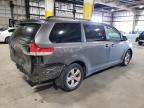 TOYOTA SIENNA LE photo