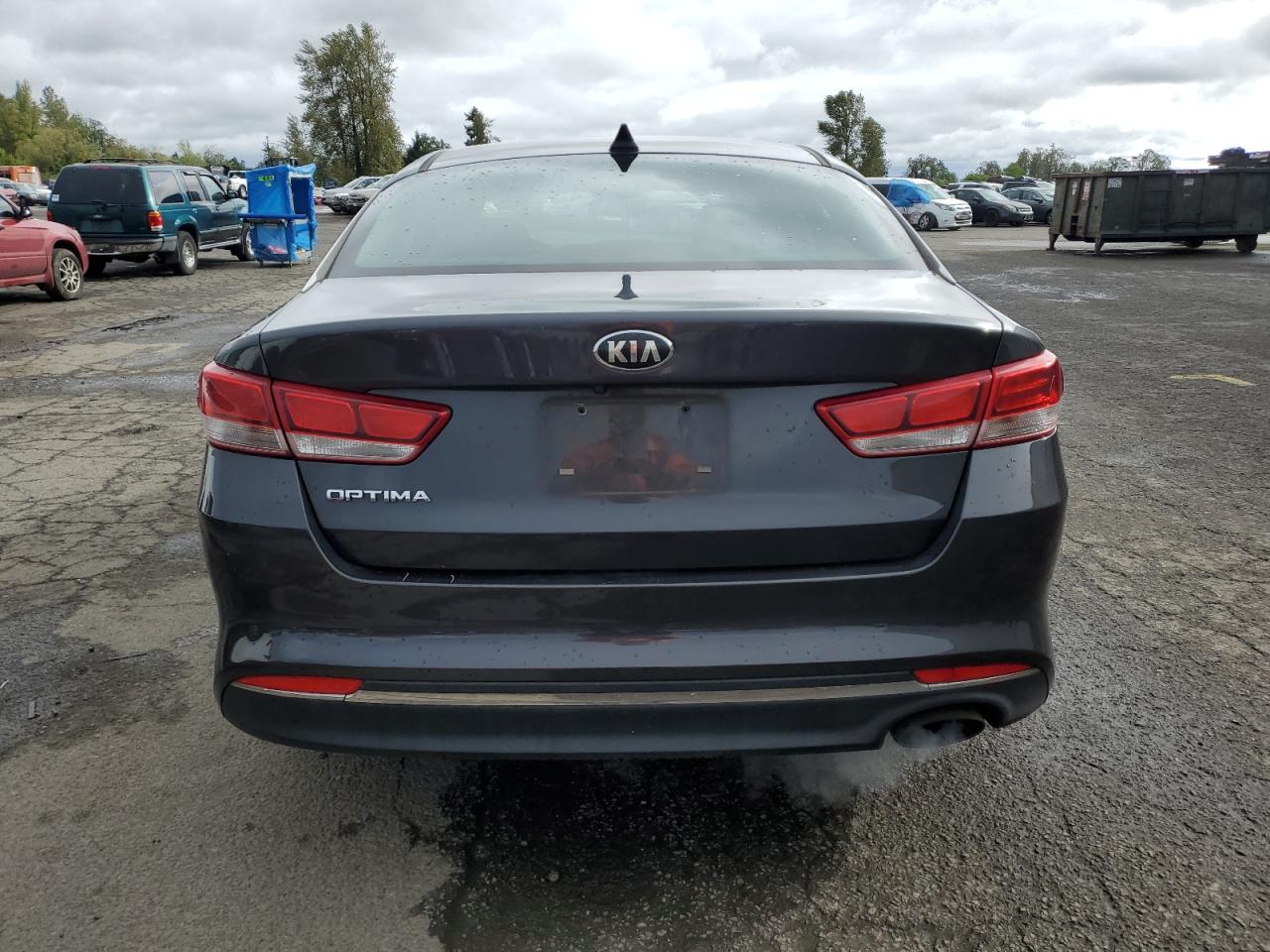 2017 Kia Optima Lx vin: 5XXGT4L31HG141155