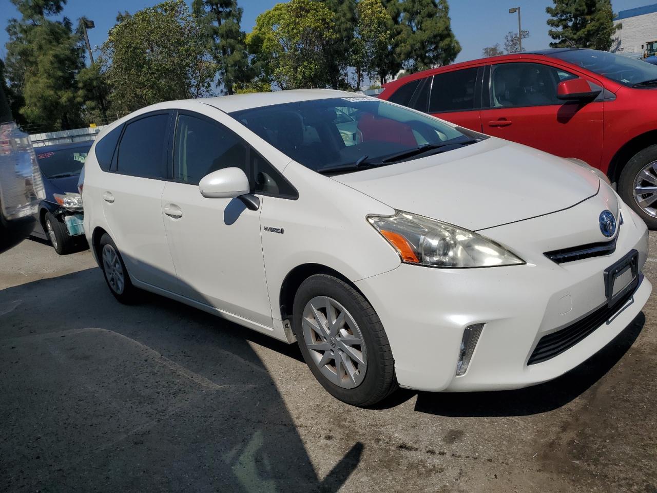 JTDZN3EU7D3254430 2013 Toyota Prius V