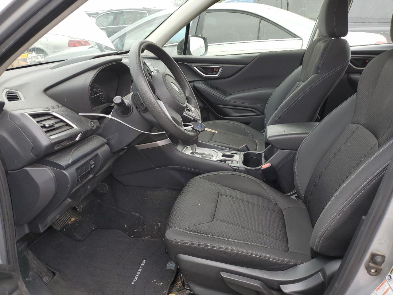 JF2SKACC9KH428704 2019 Subaru Forester