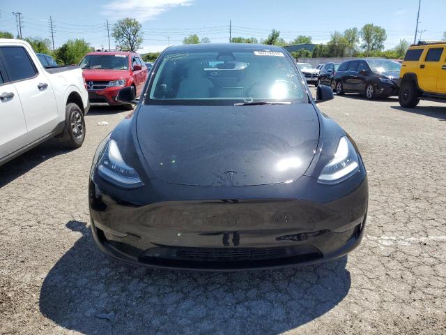 5YJYGDEE4MF256272 Tesla Model Y  5