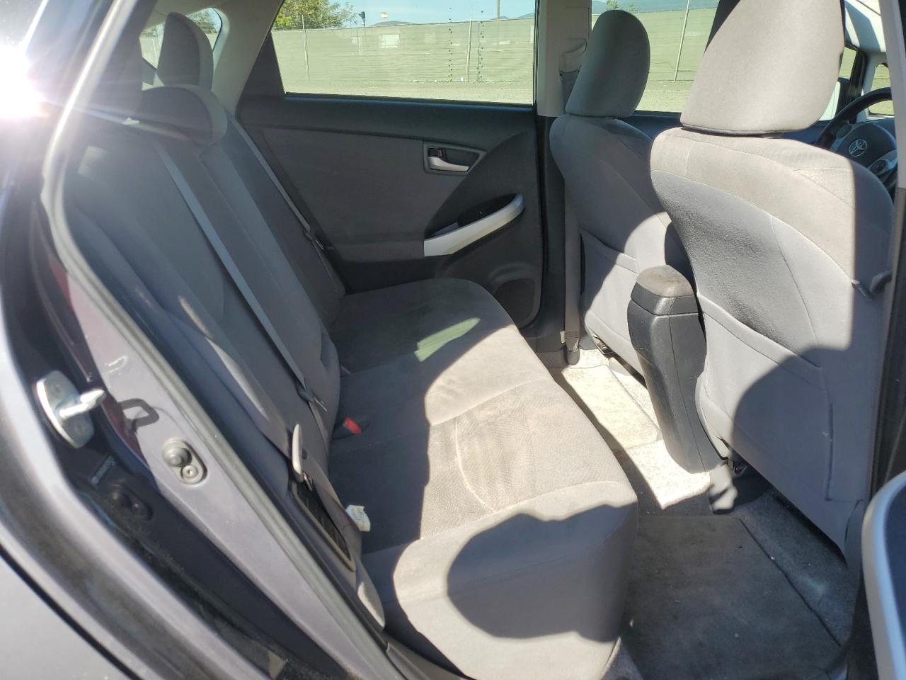 JTDKN3DU8C5394332 2012 Toyota Prius