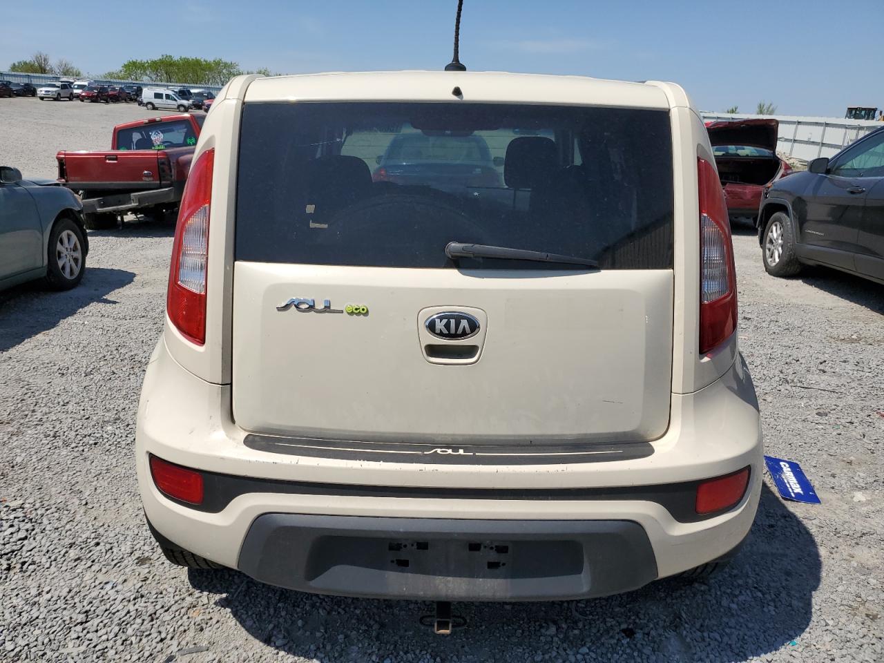 KNDJT2A63D7564362 2013 Kia Soul +