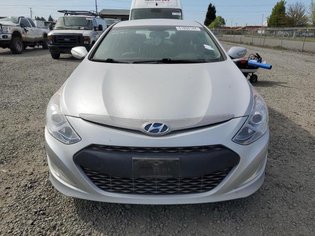 2015 Hyundai Sonata Hybrid VIN: KMHEC4A48FA128832 Lot: 51832144