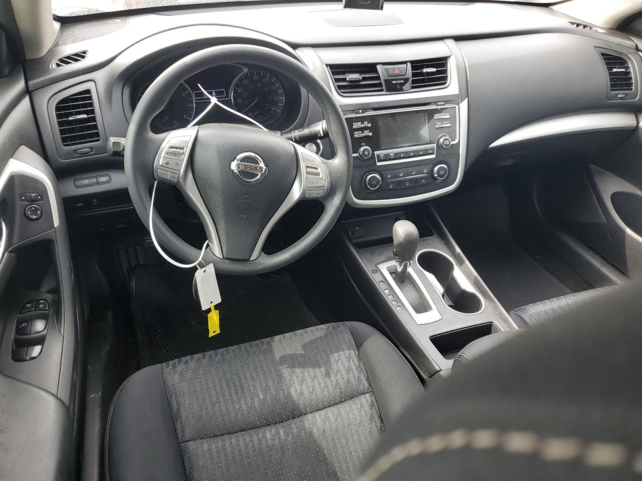 1N4AL3AP0GC142615 2016 Nissan Altima 2.5