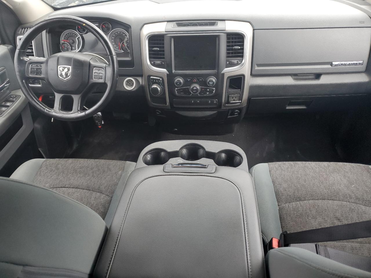 1C6RR6GT1HS651144 2017 Ram 1500 Slt