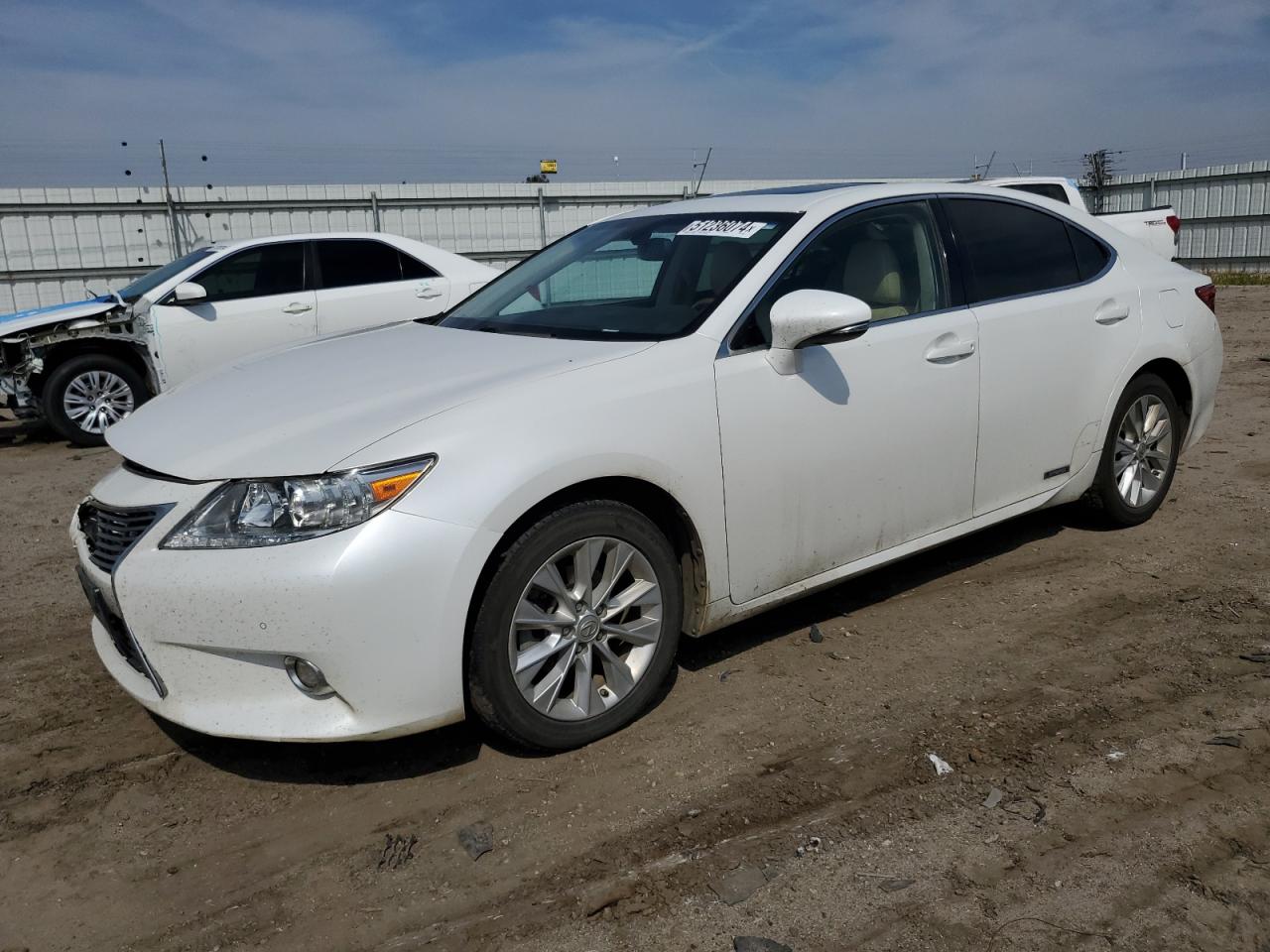 JTHBW1GG9E2047697 2014 Lexus Es 300H