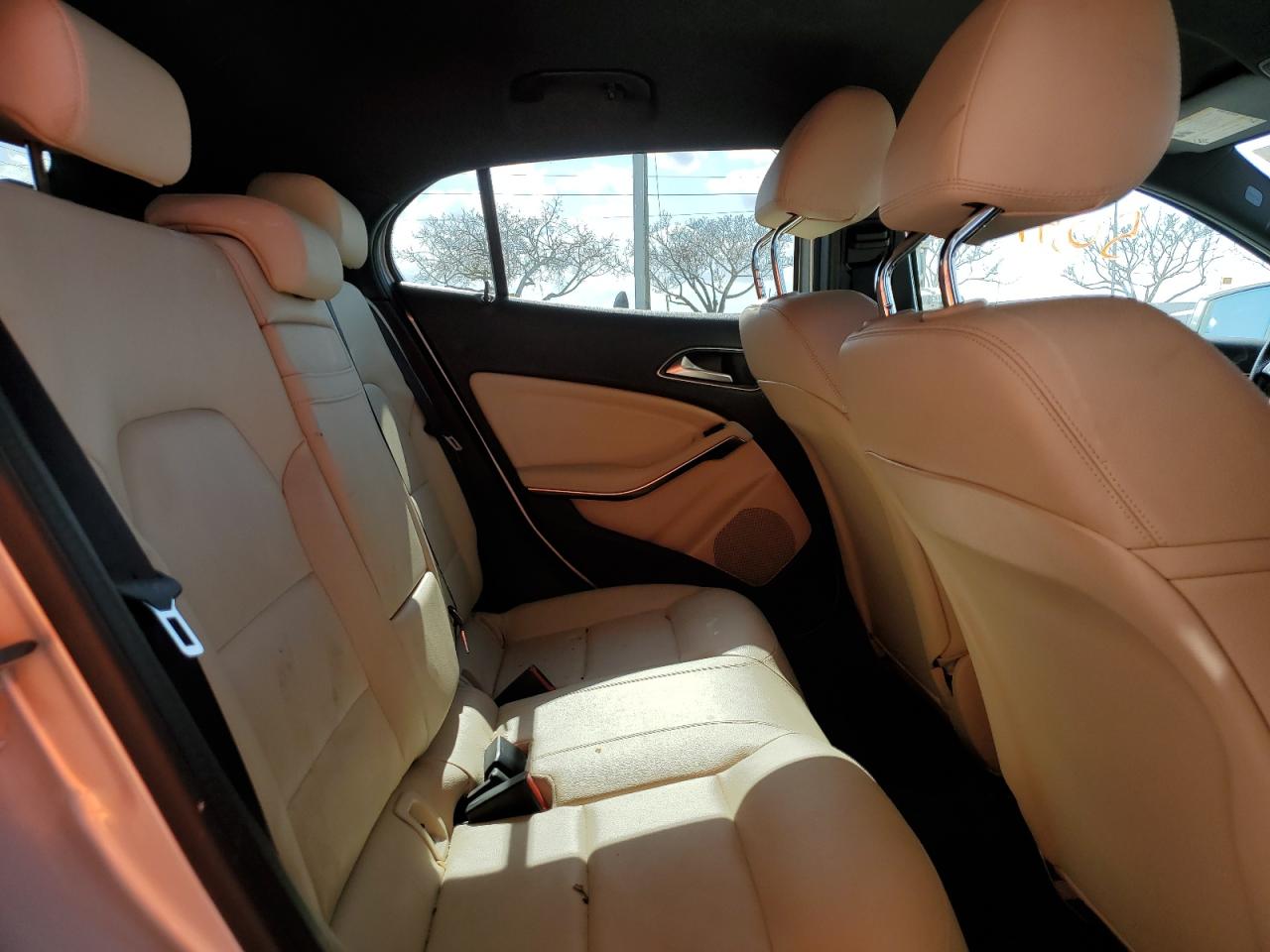 W1NTG4EBXLU040683 2020 Mercedes-Benz Gla 250