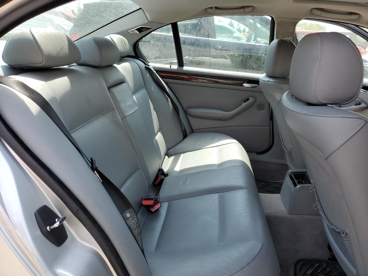 WBAEU33483PH89553 2003 BMW 325 Xi