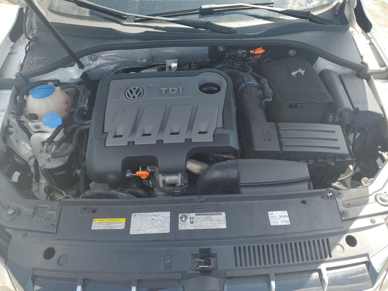 1VWBN7A37EC019739 2014 Volkswagen Passat Se