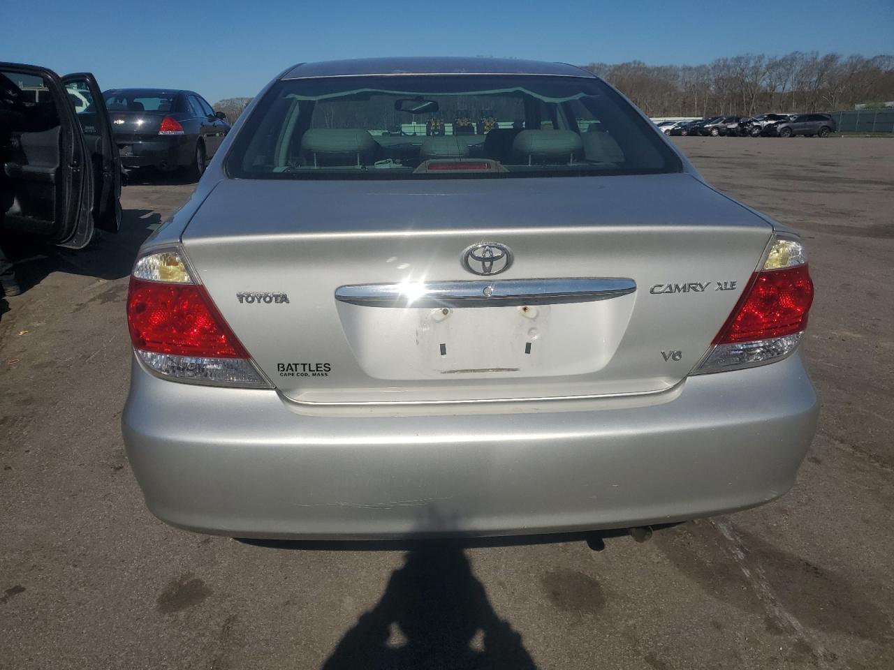 4T1BF32K75U104519 2005 Toyota Camry Le