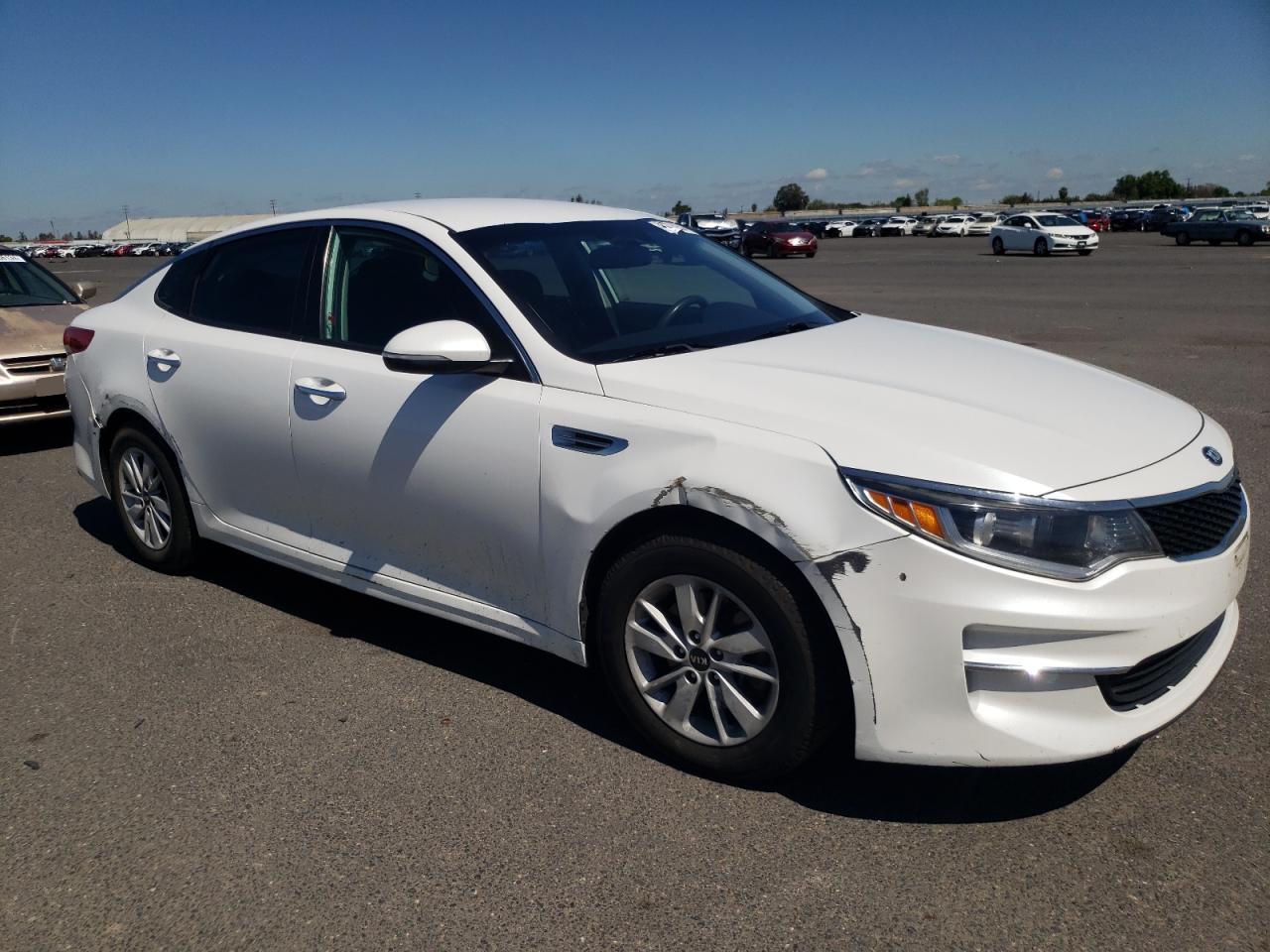 KNAGT4L38G5072738 2016 Kia Optima Lx