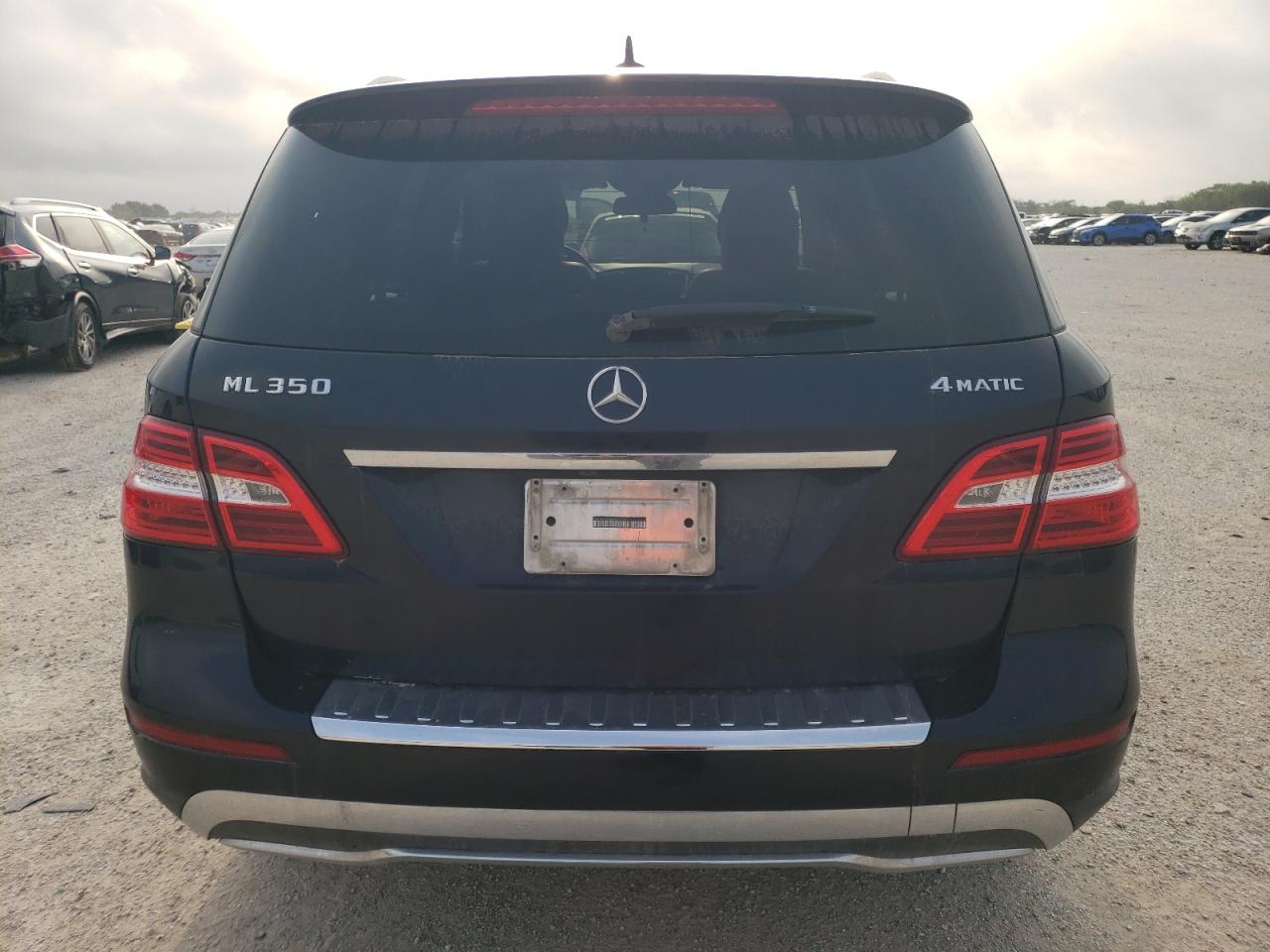 4JGDA5HB8CA063259 2012 Mercedes-Benz Ml 350 4Matic