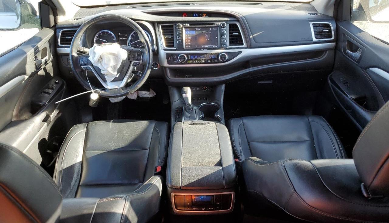 5TDJZRFH5JS540308 2018 Toyota Highlander Se