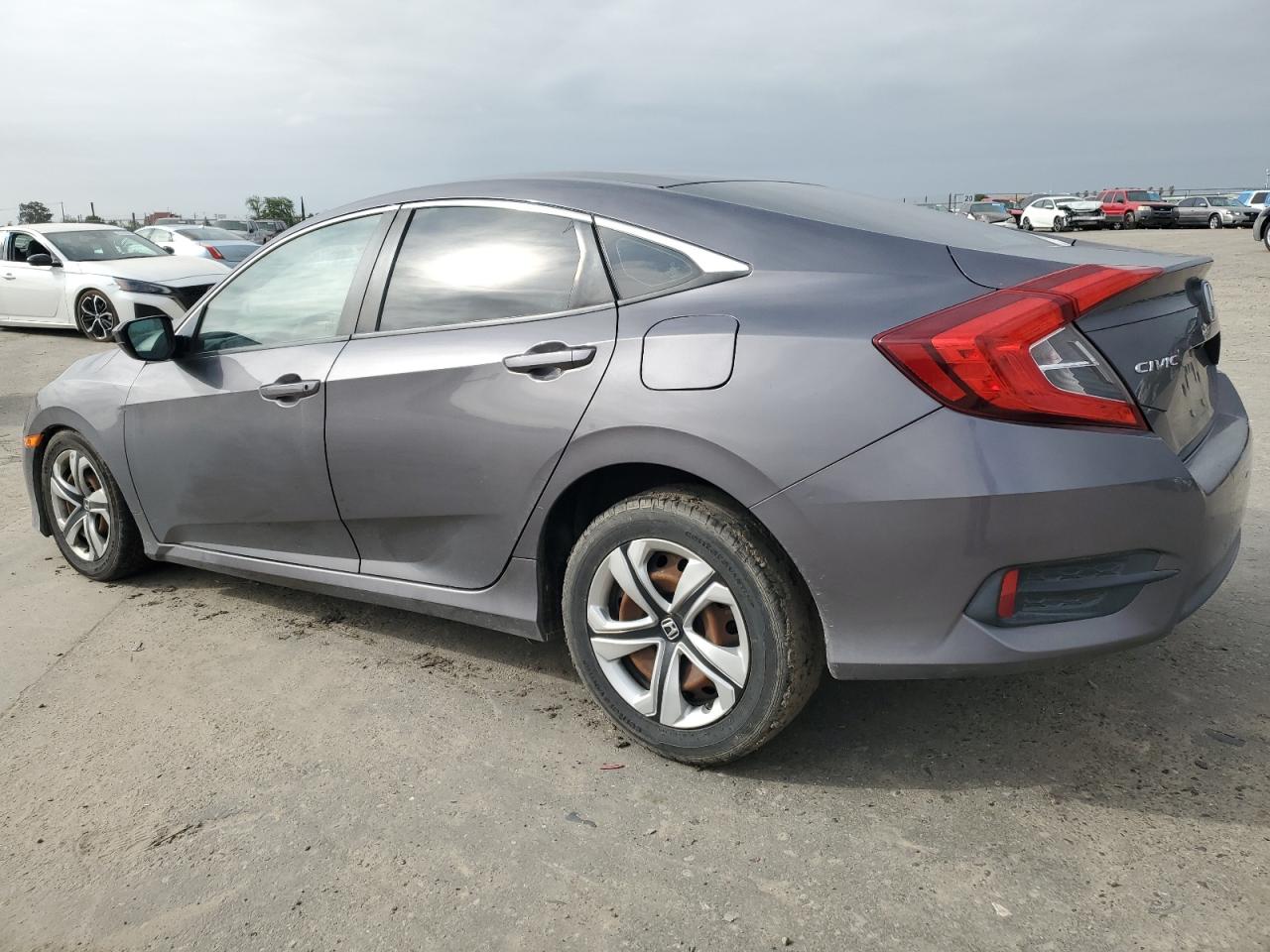 19XFC2F54HE216937 2017 Honda Civic Lx