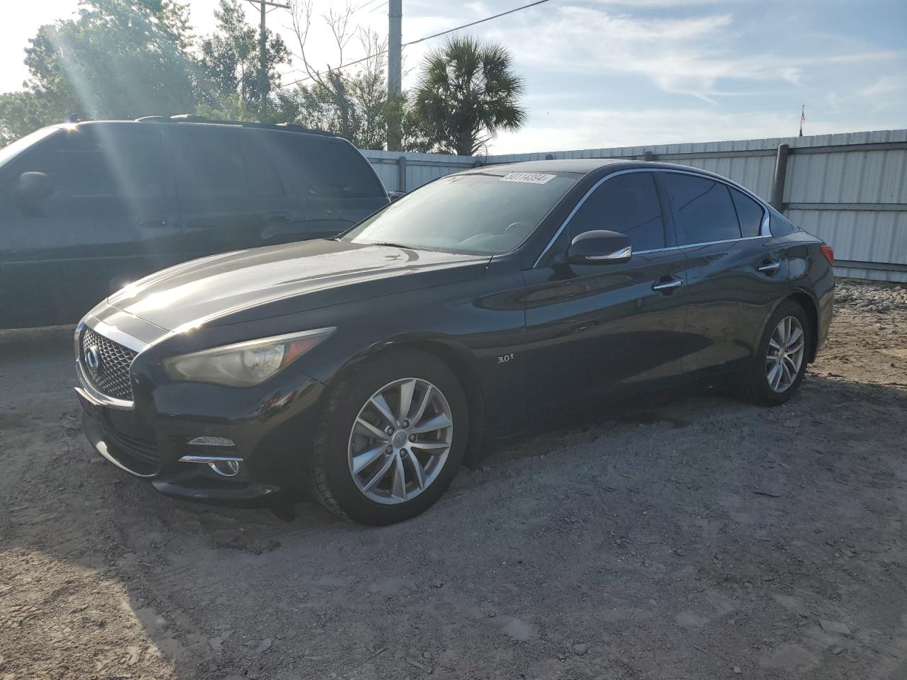 2016 Infiniti Q50 Premium vin: JN1EV7ARXGM344390