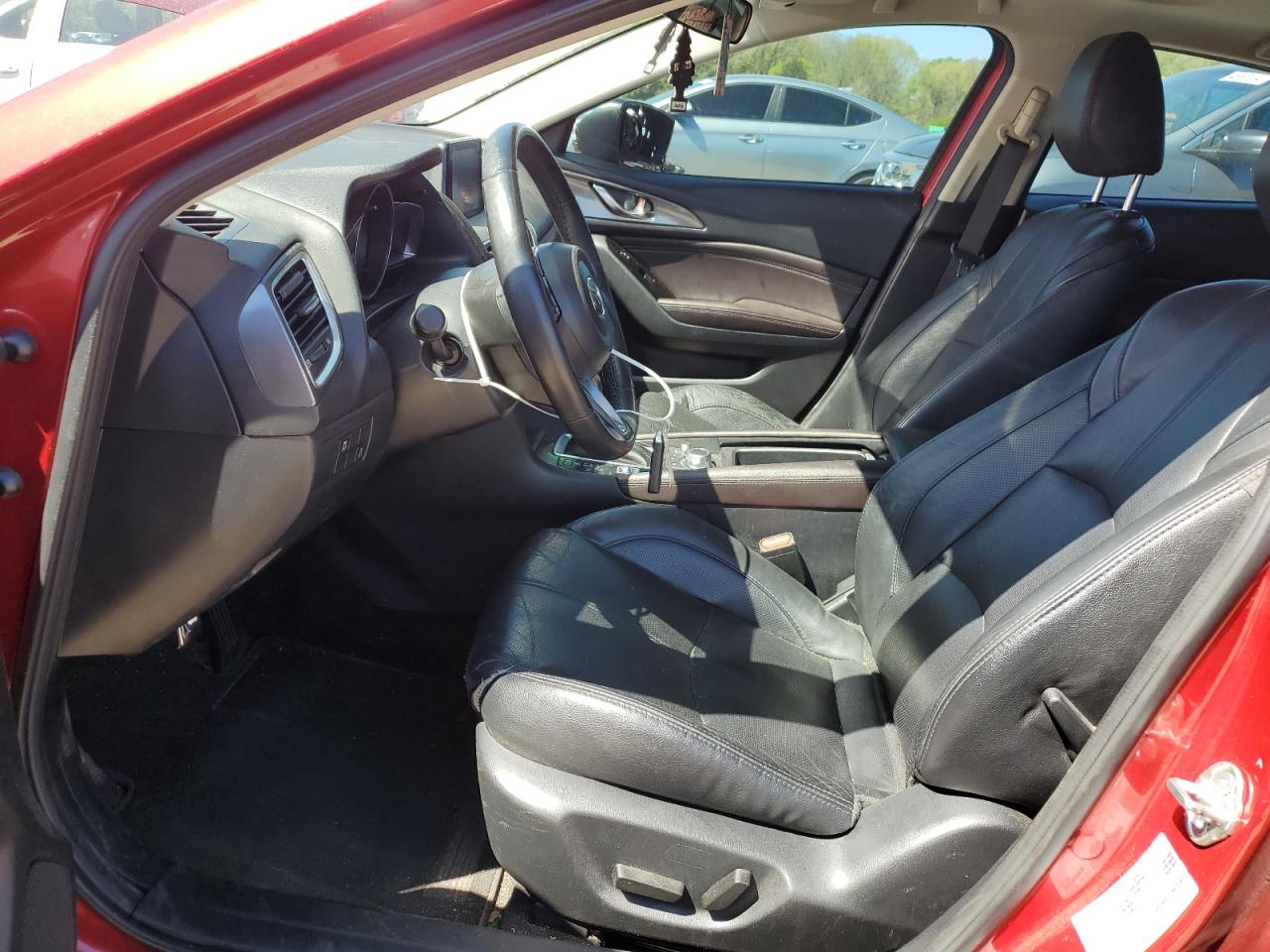 3MZBN1W3XJM258295 2018 Mazda 3 Grand Touring