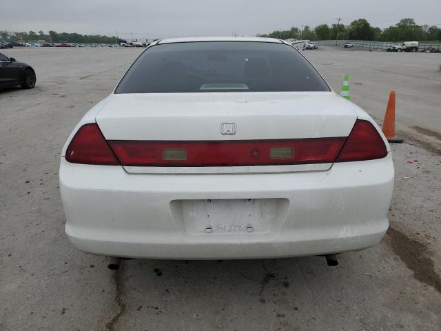 1HGCG2242YA004515 | 2000 Honda accord lx