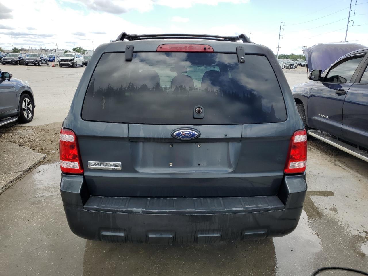 1FMCU03Z98KA71771 2008 Ford Escape Xlt