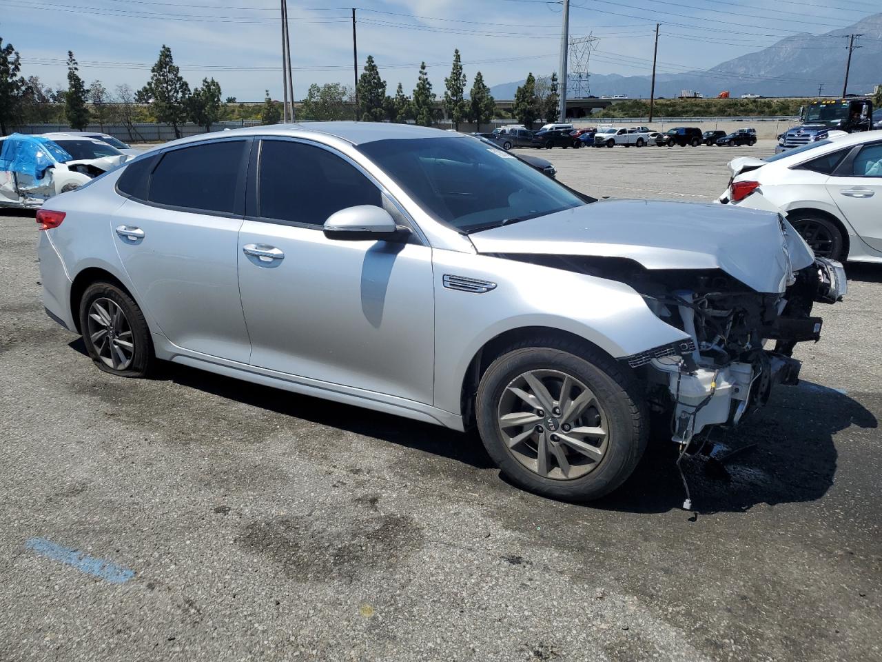 5XXGT4L3XKG322584 2019 Kia Optima Lx