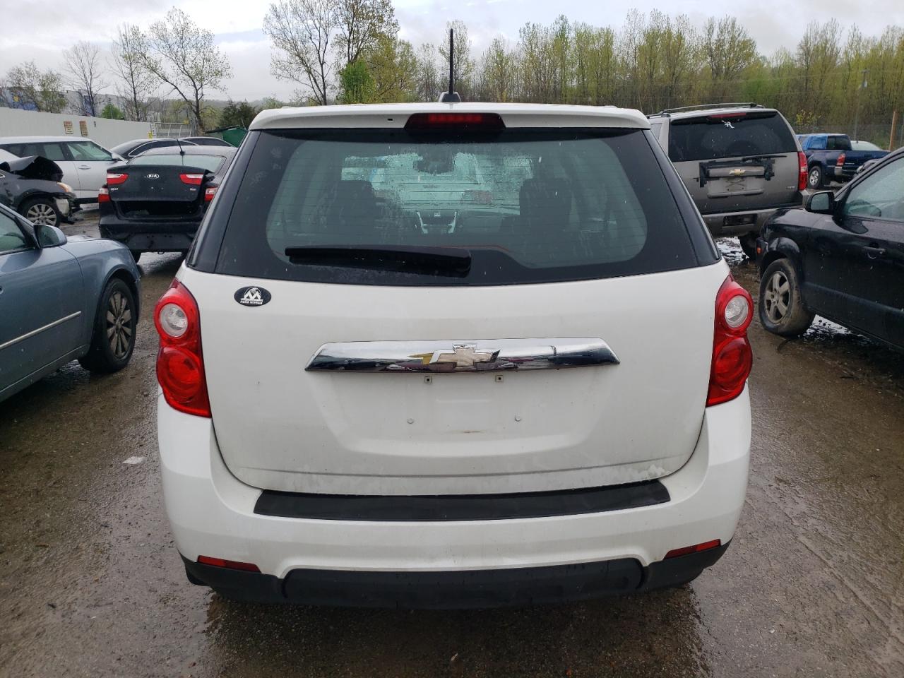 1GNALAEK4FZ131052 2015 Chevrolet Equinox Ls