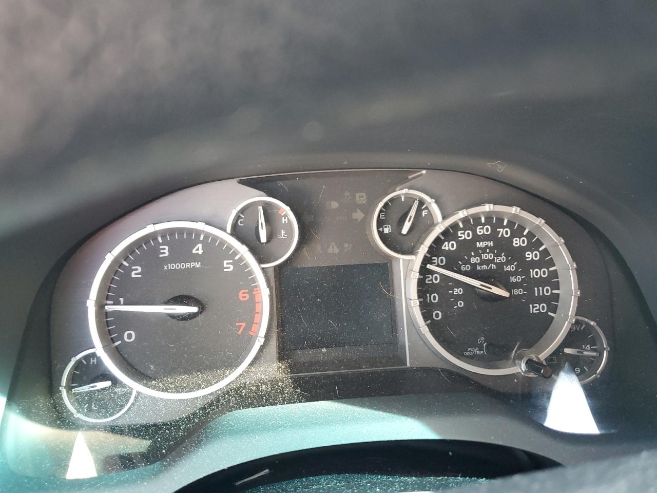 5TFEW5F10GX209385 2016 Toyota Tundra Crewmax Sr5